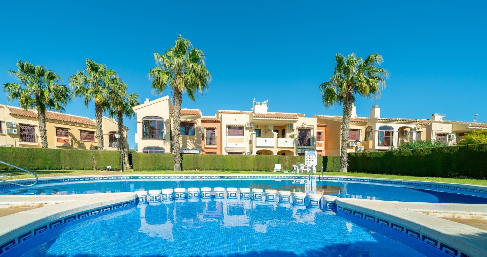 Club Salino Hideaway-Your Peaceful Retreat With Pool In Torrevieja Extérieur photo