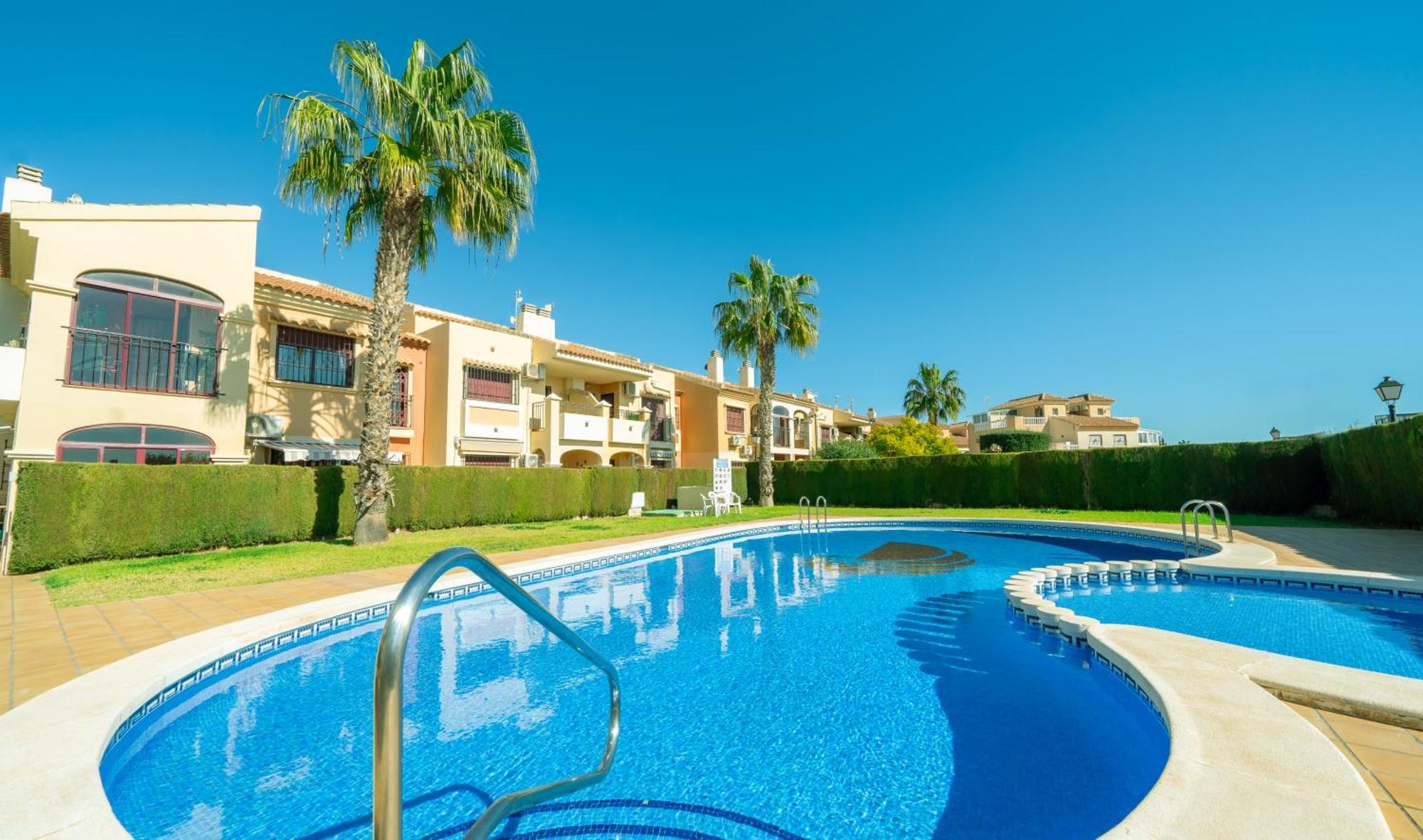 Club Salino Hideaway-Your Peaceful Retreat With Pool In Torrevieja Extérieur photo