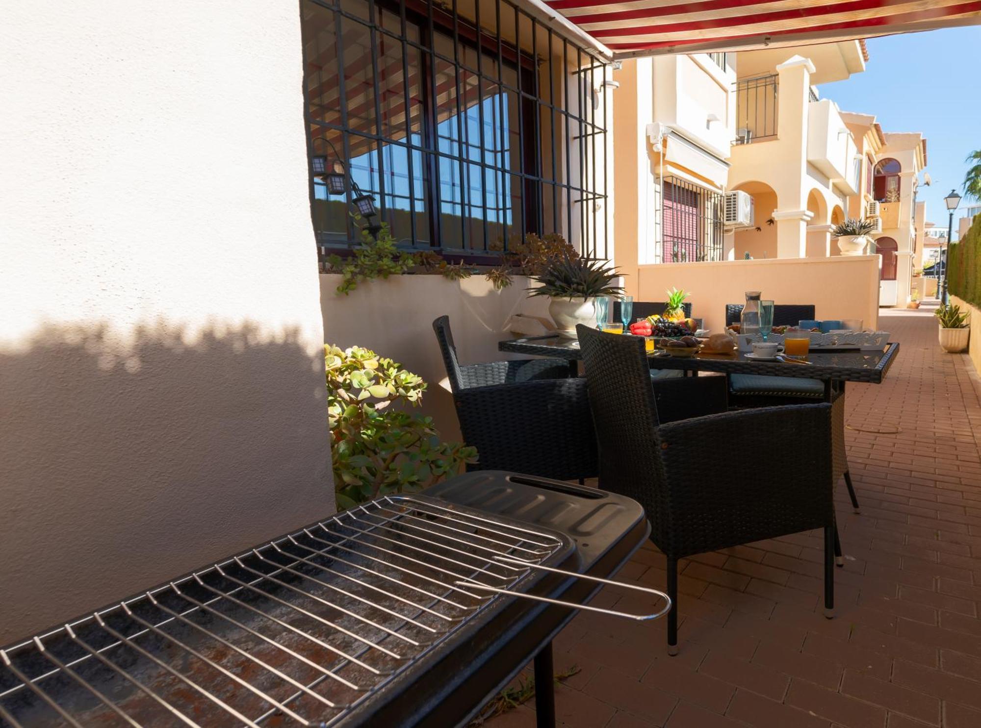 Club Salino Hideaway-Your Peaceful Retreat With Pool In Torrevieja Extérieur photo